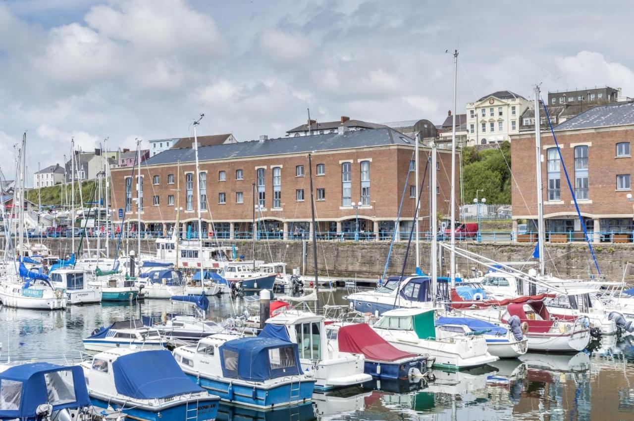 Marina View - 3 Bedroom - Milford Marina * Milford Haven